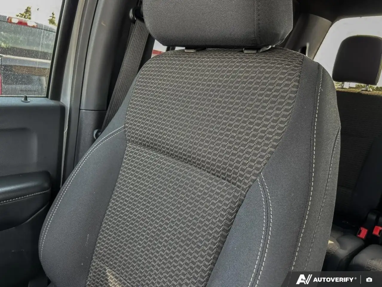 Ford F-150 - Image 18