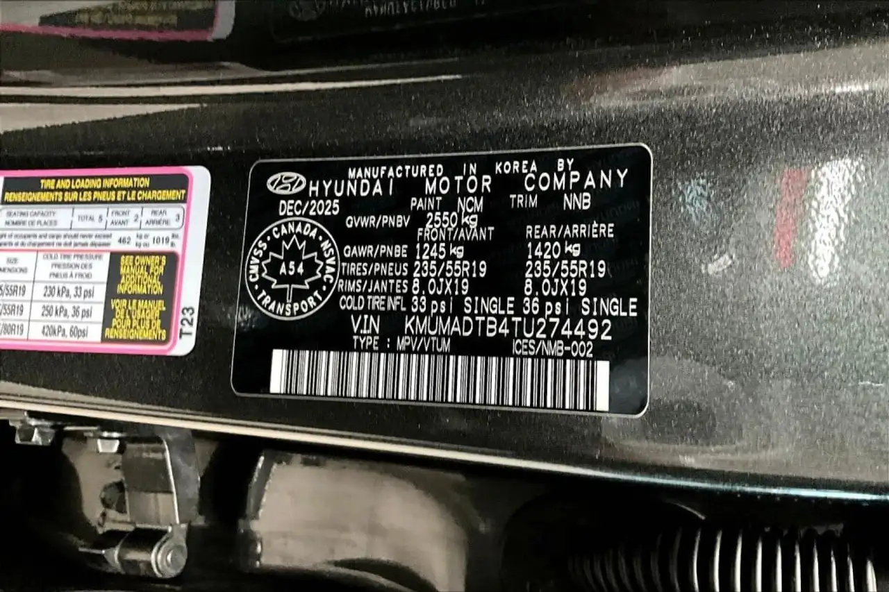 Genesis GV70 - Image 20
