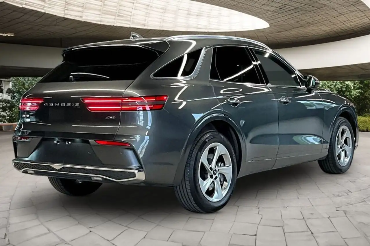 Genesis GV70 - Image 7