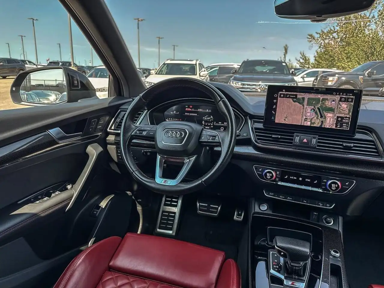 Audi SQ5 - Image 10