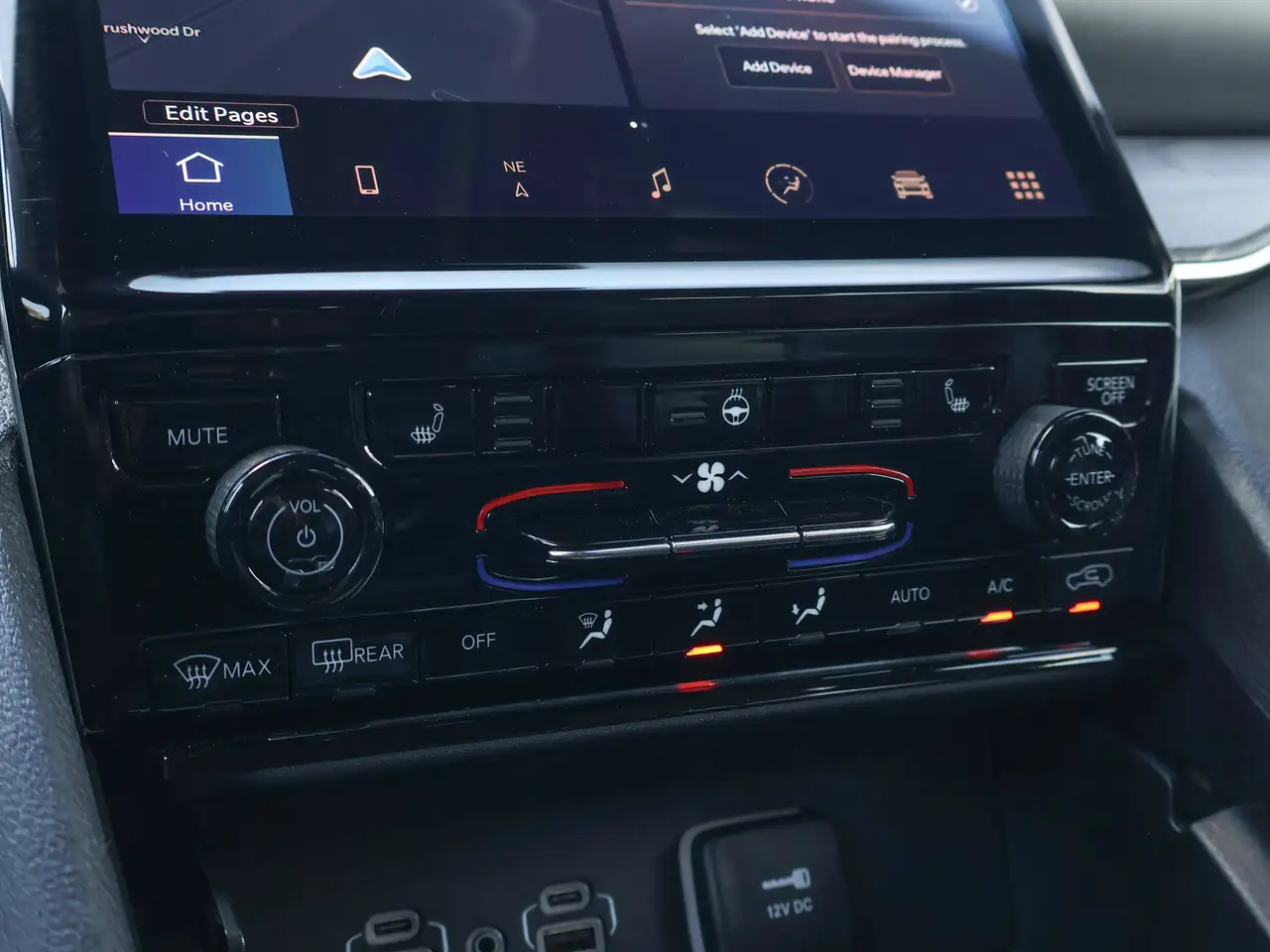 Jeep Grand Cherokee - Image 35