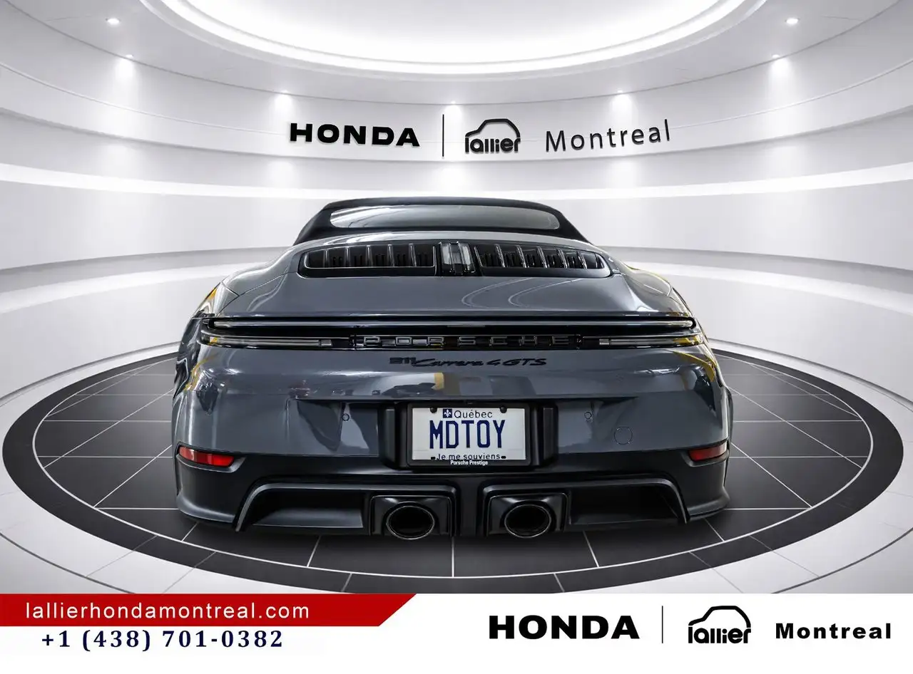 Porsche 911 - Image 6