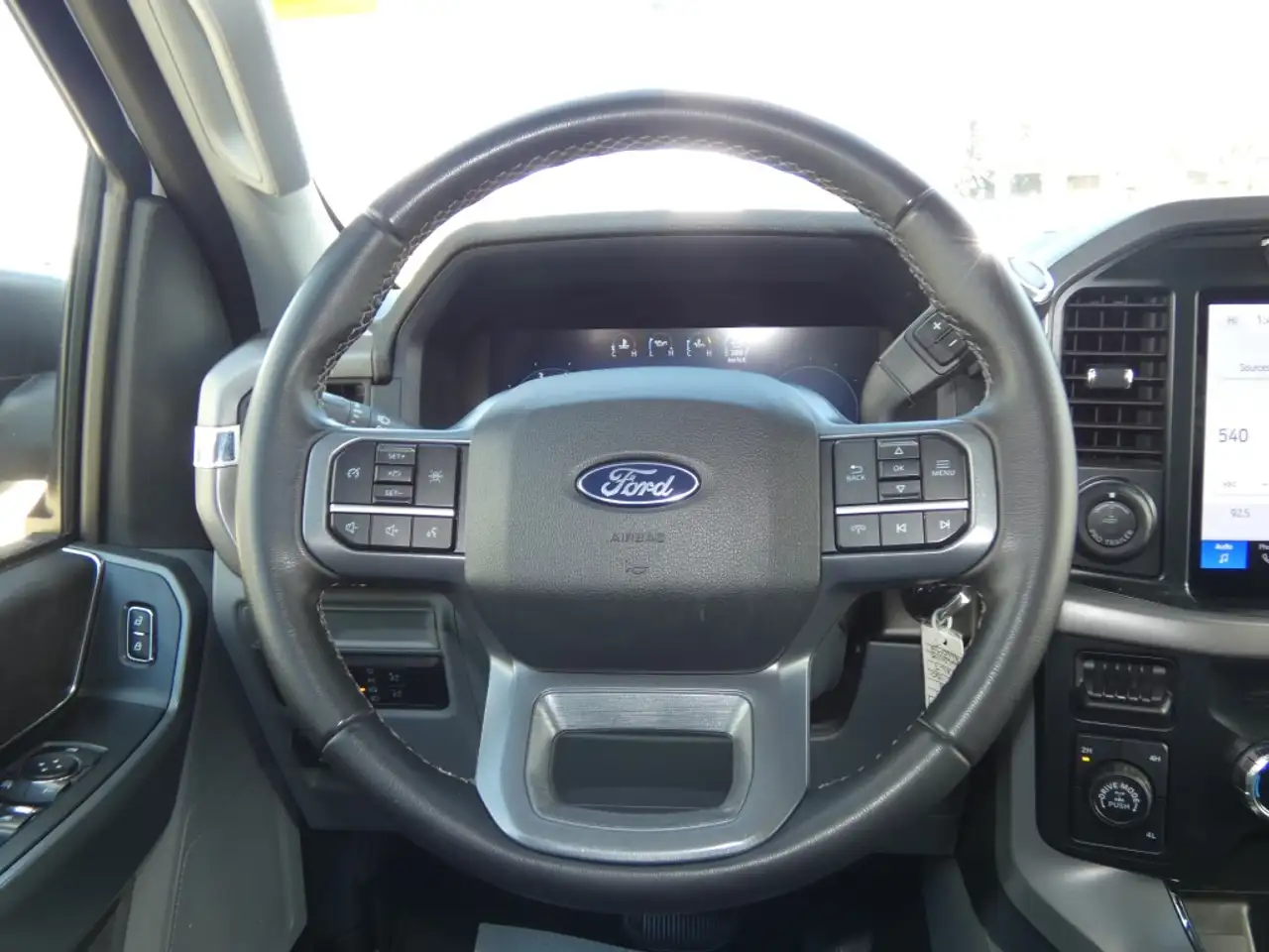 Ford F-150 - Image 16