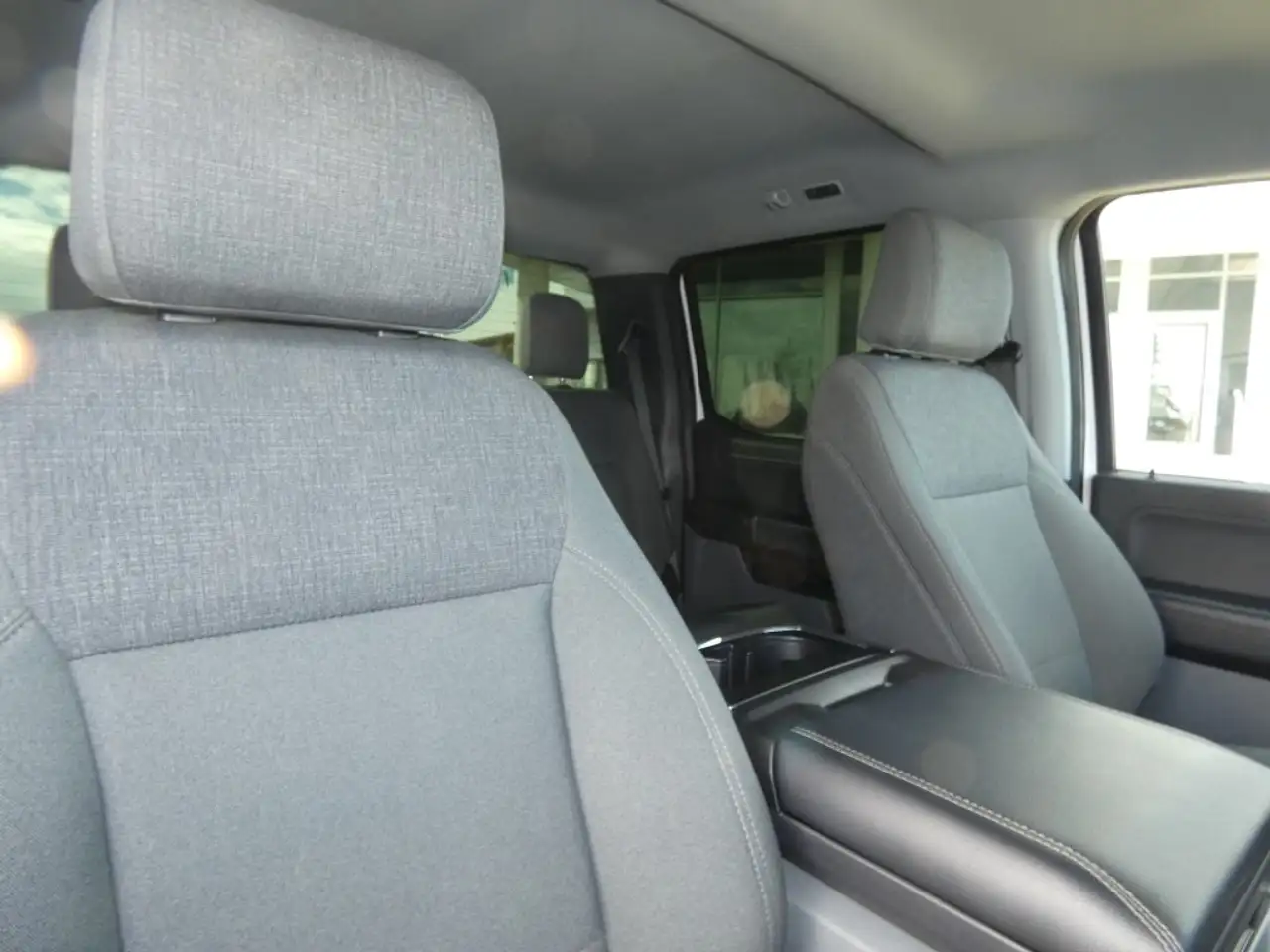 Ford F-150 - Image 14