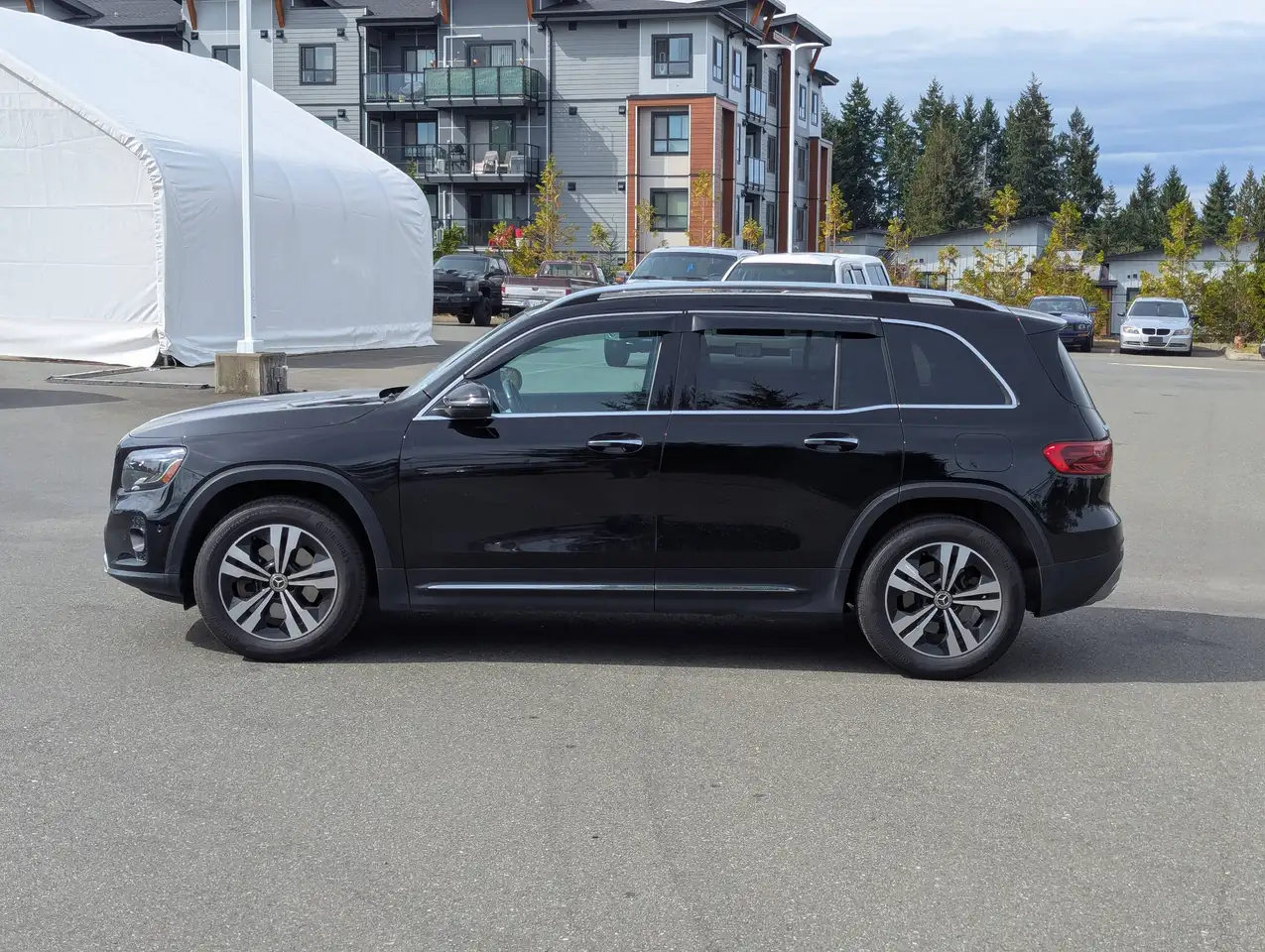 Mercedes-Benz GLB - Image 11