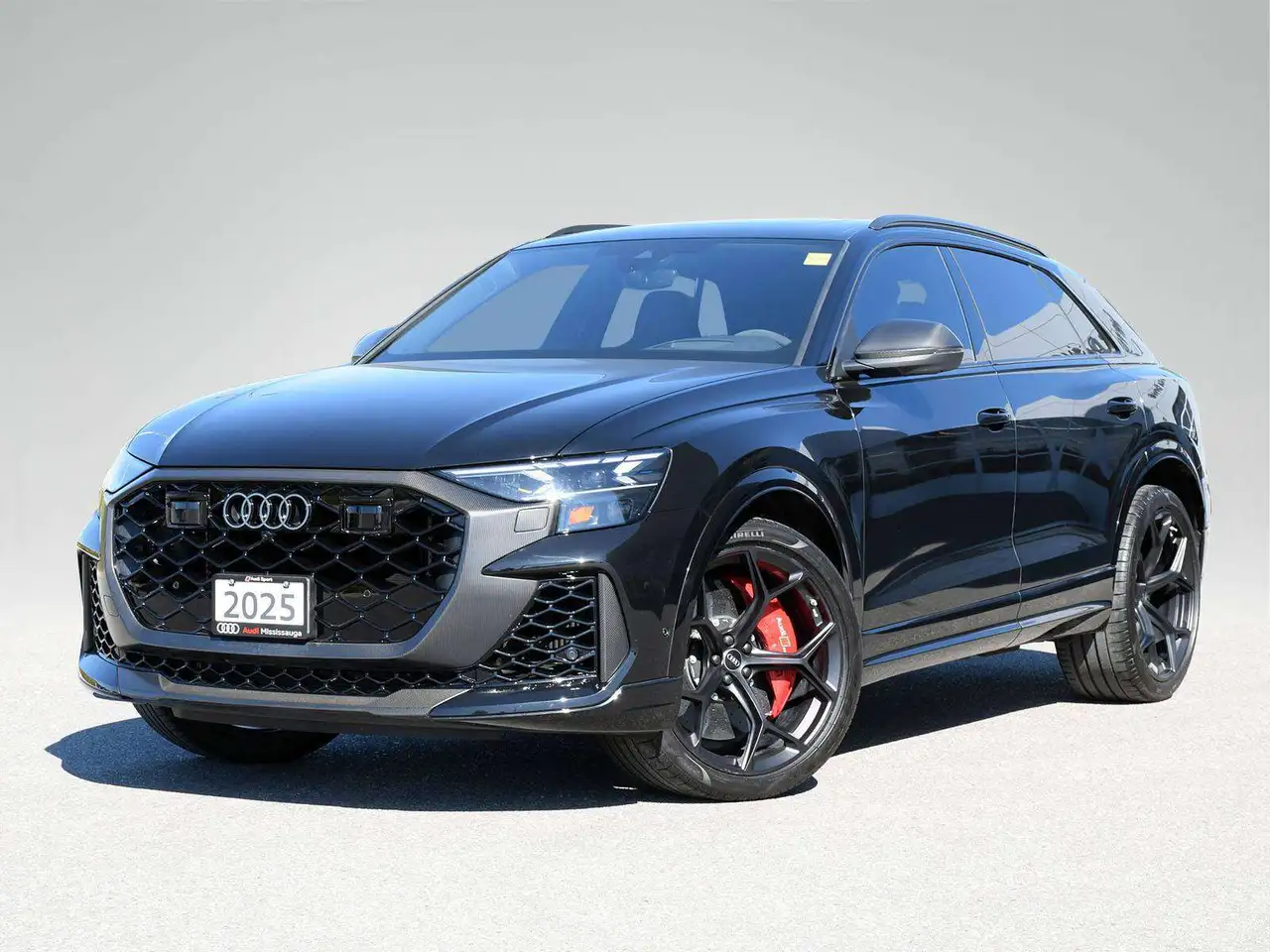 Audi RS Q8 - Image 1