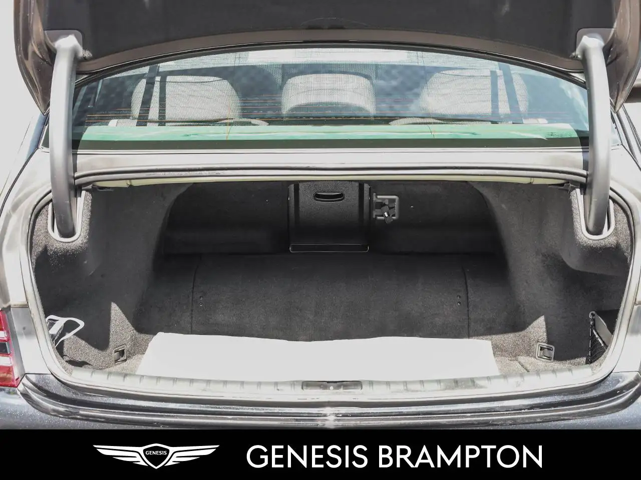 Genesis Electrified G80 - Image 7