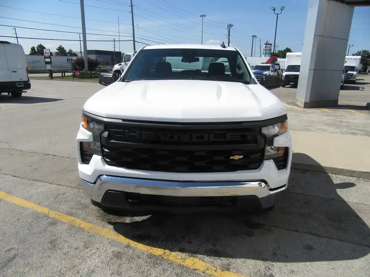 Chevrolet Silverado 1500 - Image 5