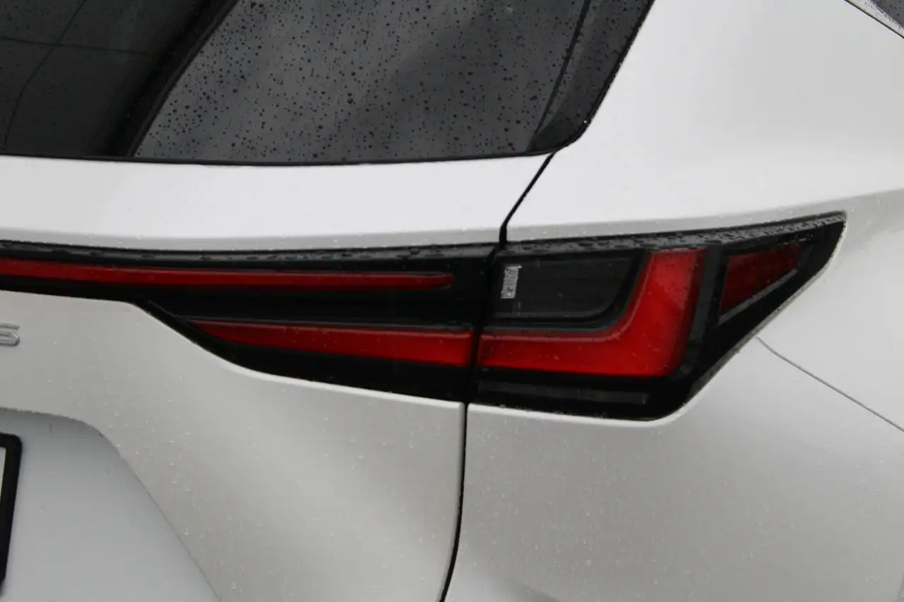 Lexus NX - Image 7