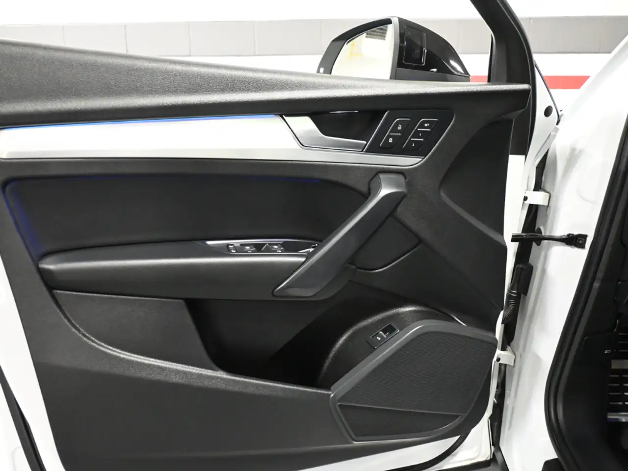 Audi Q5 - Image 11