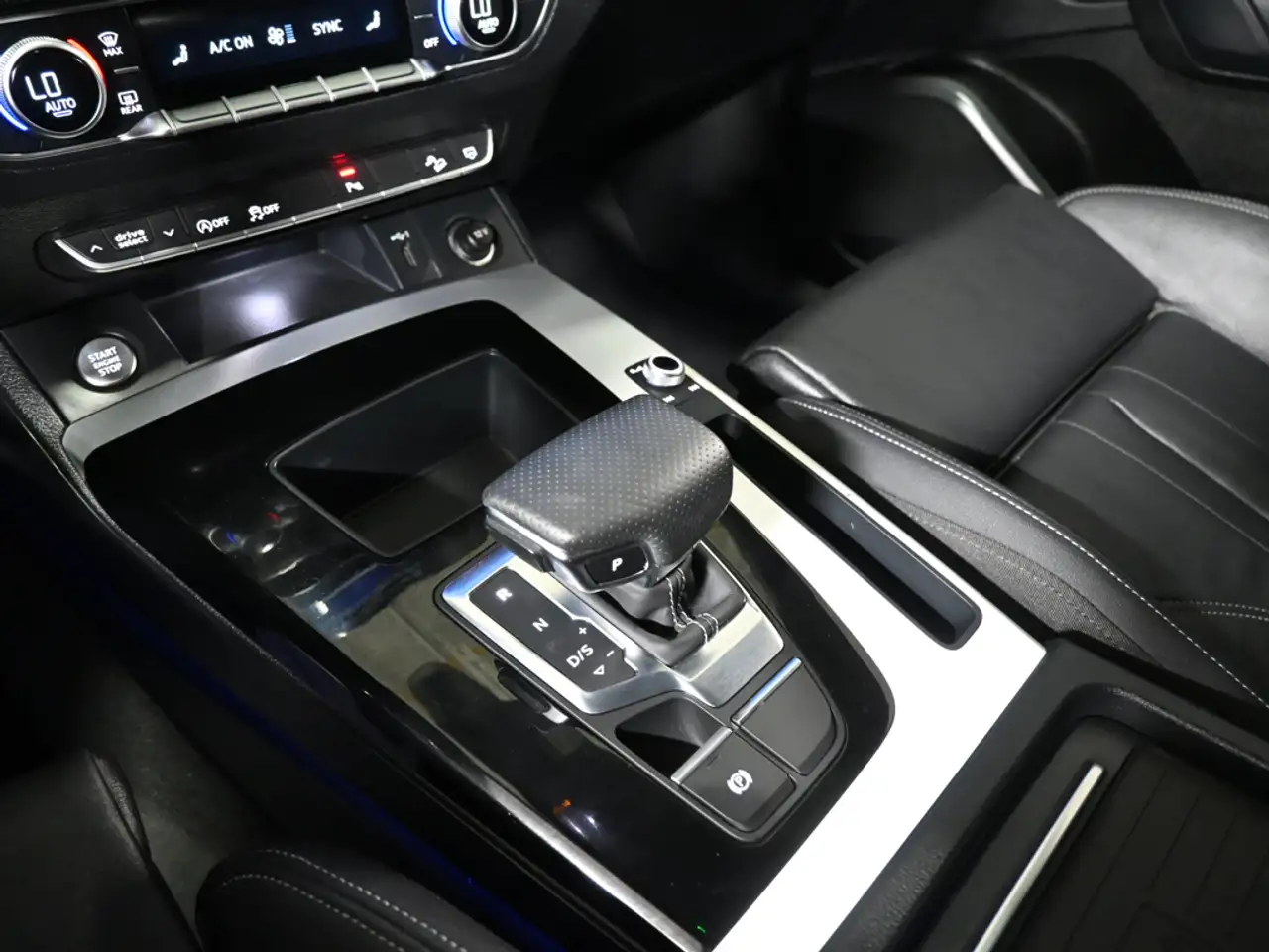 Audi Q5 - Image 22