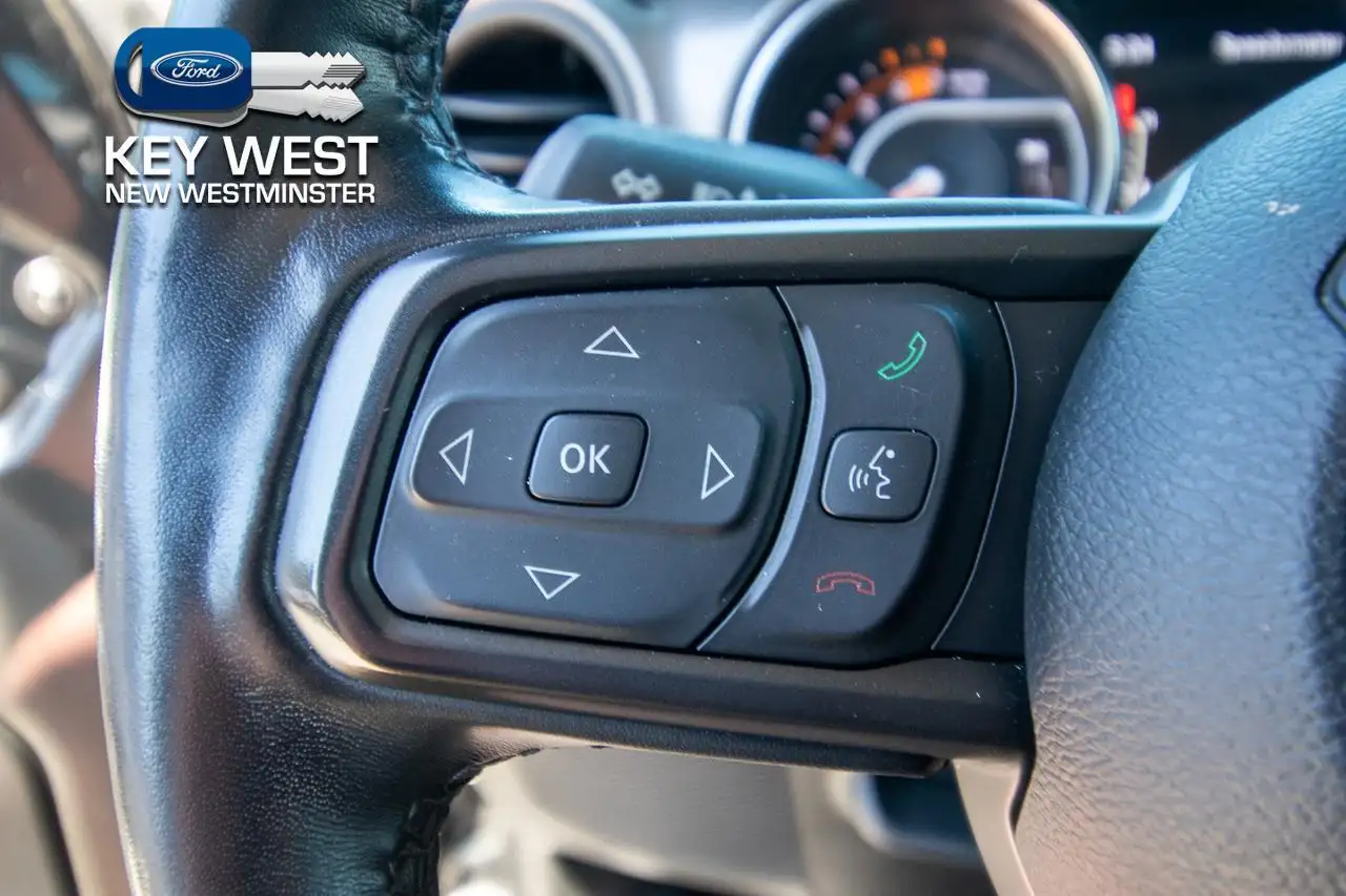 Jeep Wrangler - Image 14