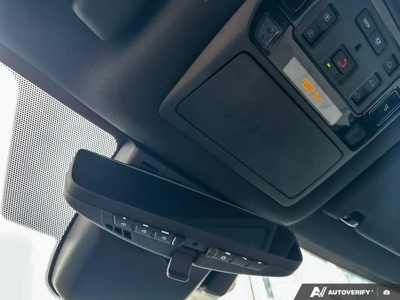 Lexus TX - Image 21