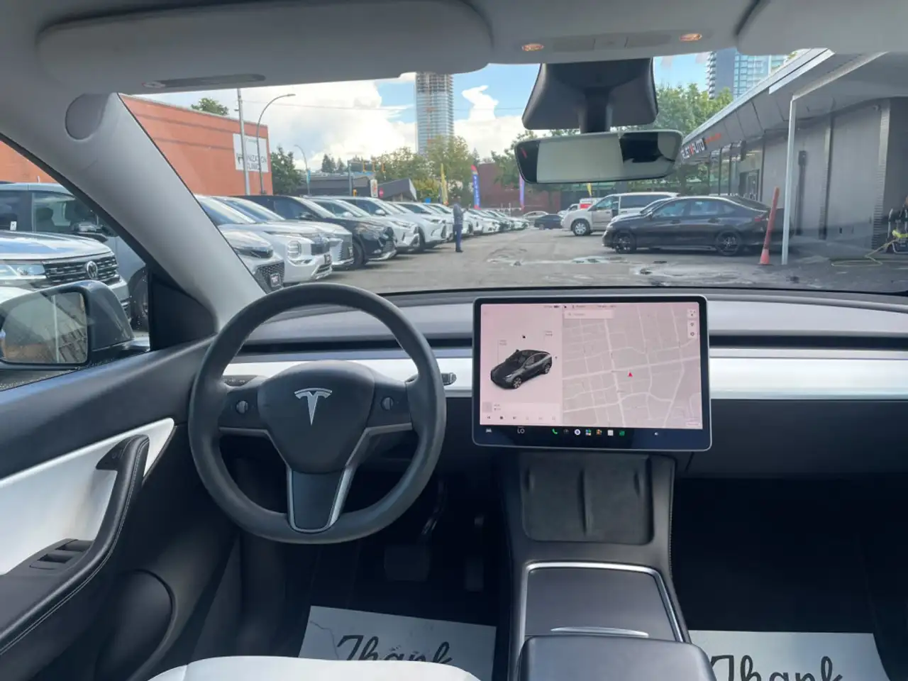 Tesla Model Y - Image 25