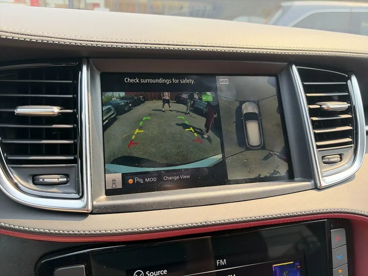 Infiniti QX50 - Image 25