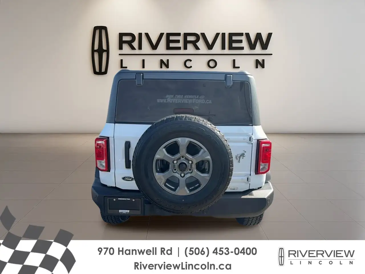Ford Bronco - Image 4