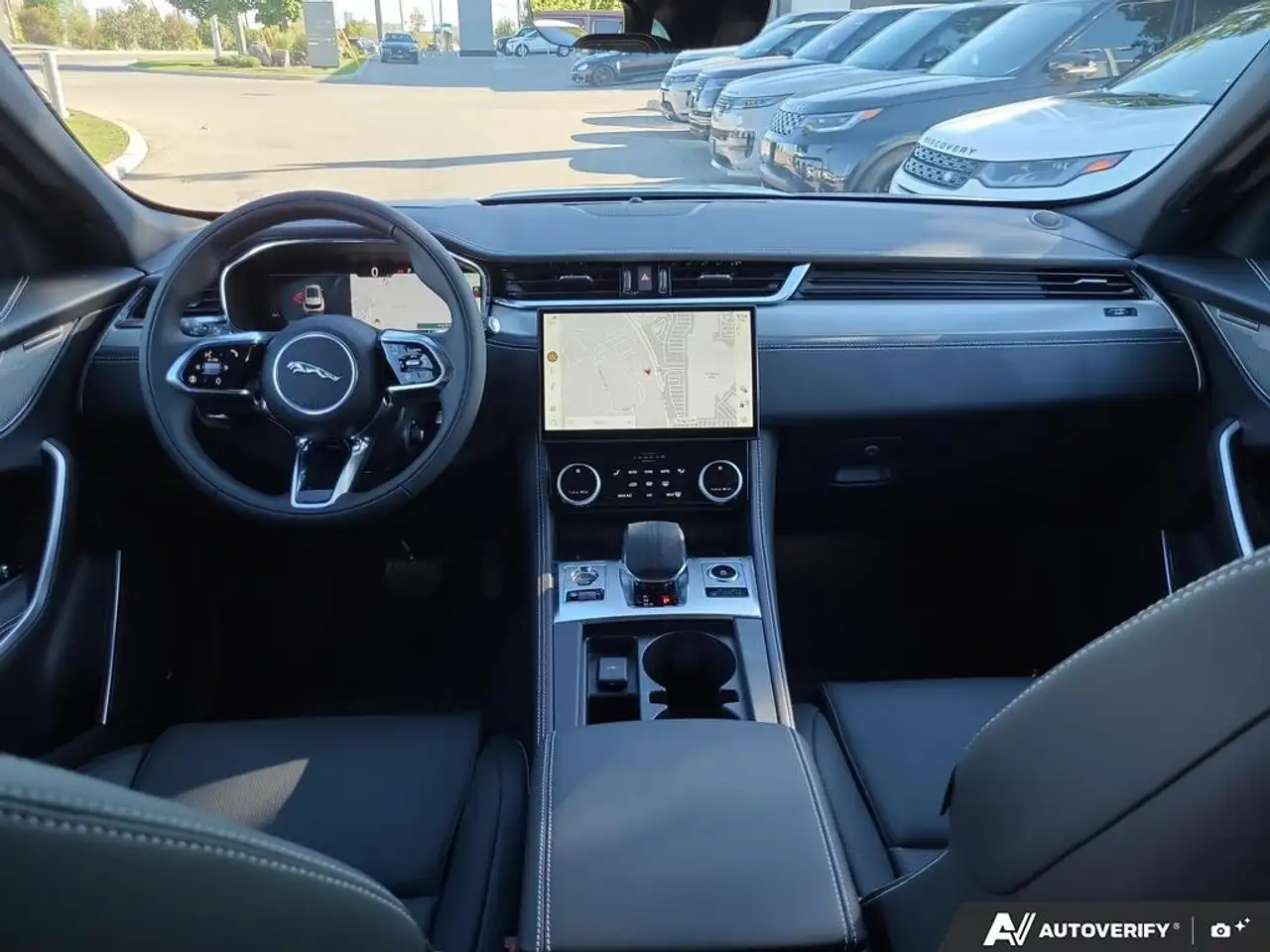 Jaguar F-Pace - Image 23