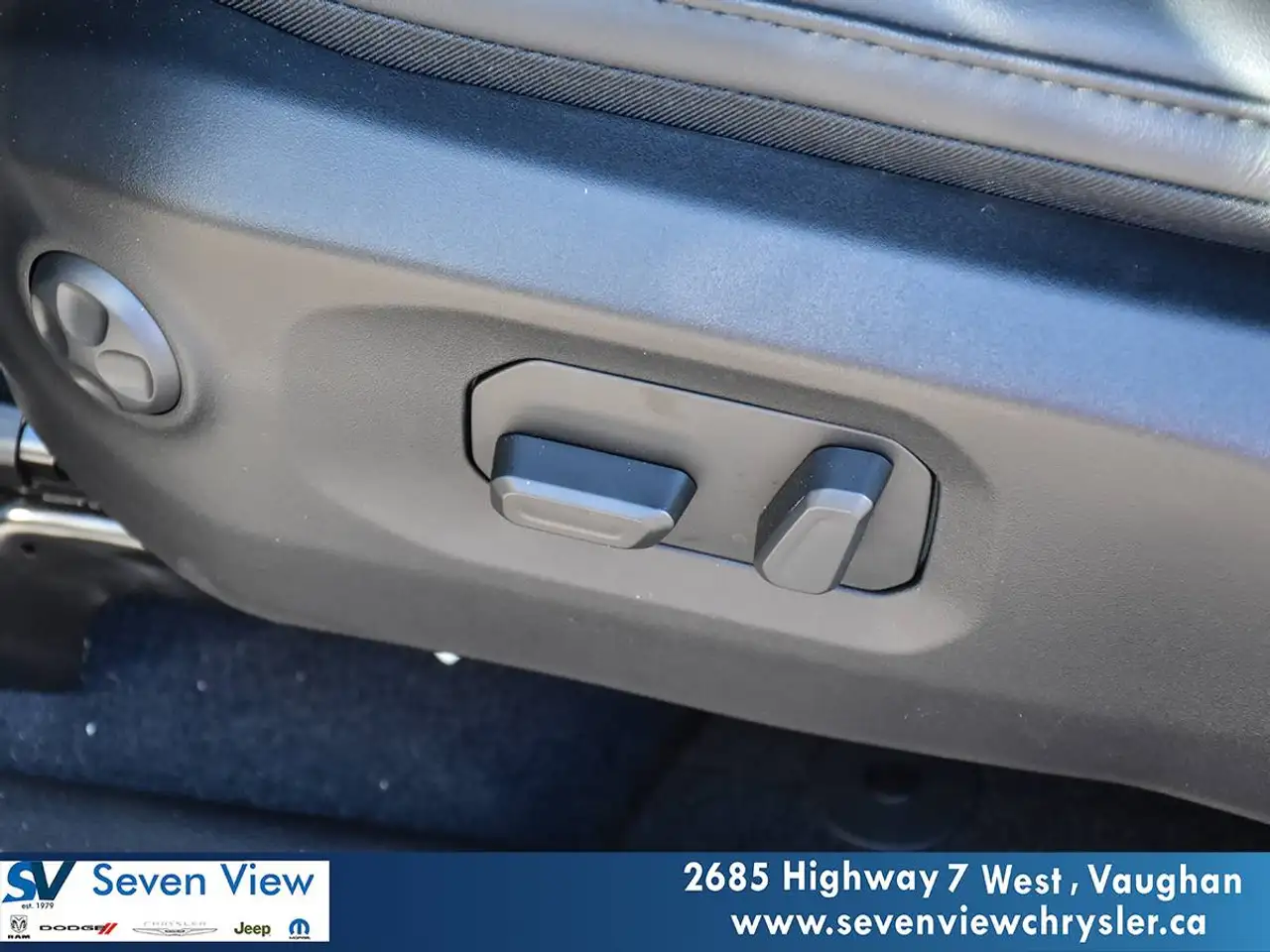 Jeep Wrangler - Image 11