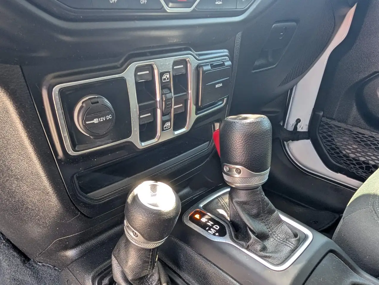 Jeep Gladiator - Image 20