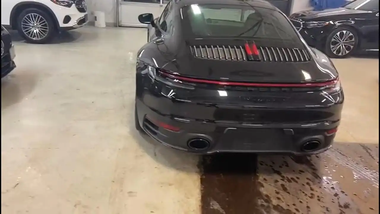 Porsche 911 - Image 10