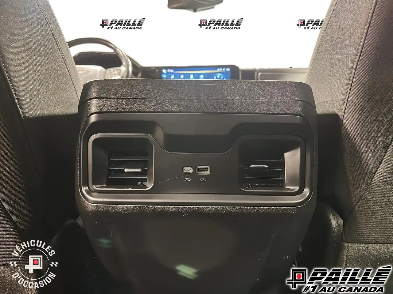 Chevrolet Silverado 1500 - Image 25
