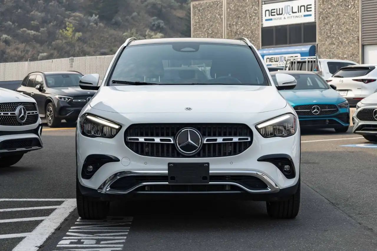 Mercedes-Benz GLA - Image 2