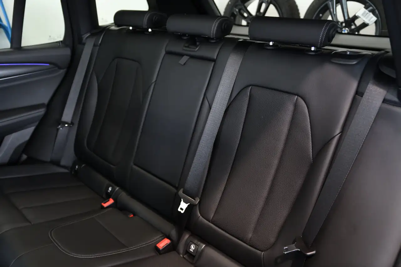 BMW X3 - Image 12