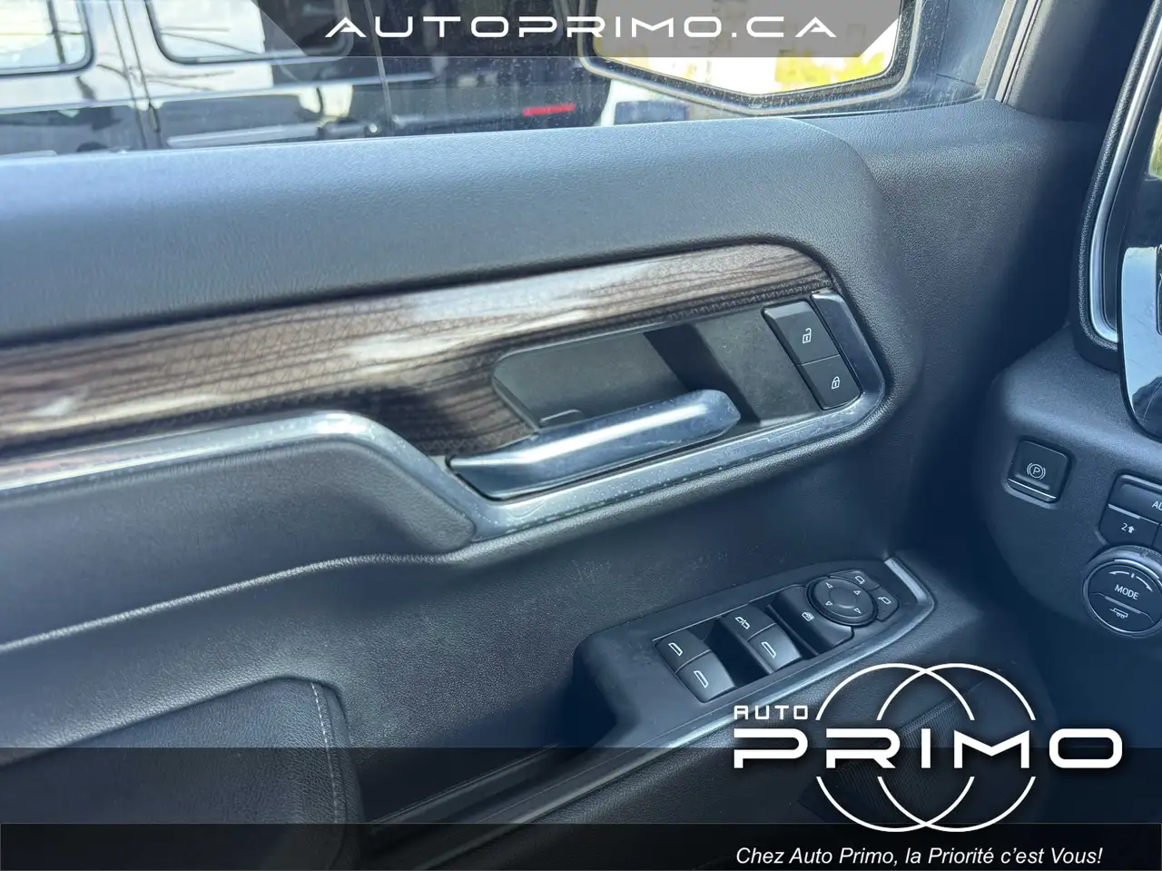 Chevrolet Silverado 1500 - Image 14