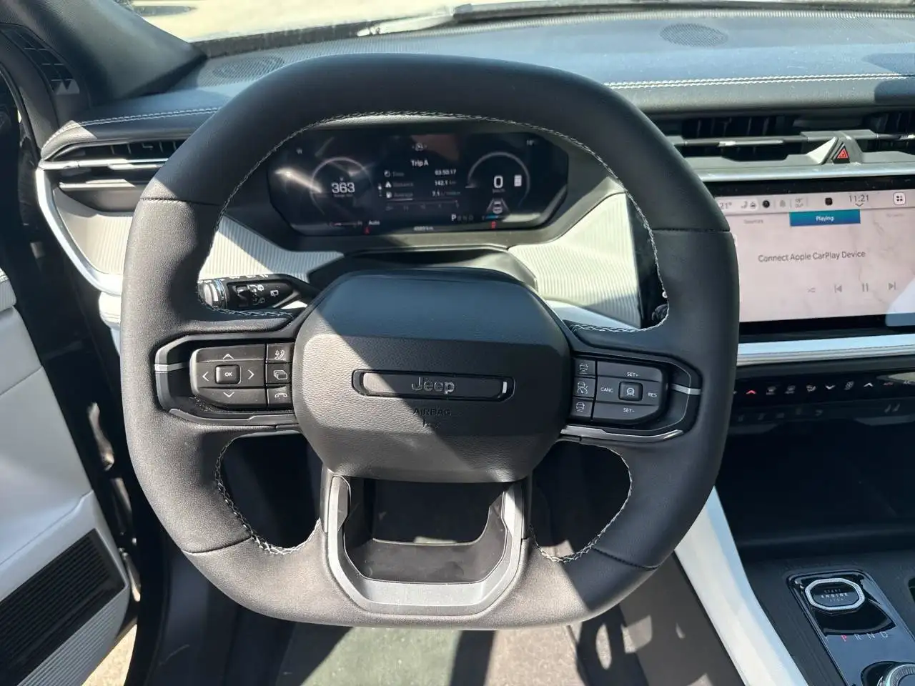 Jeep Cherokee - Image 19