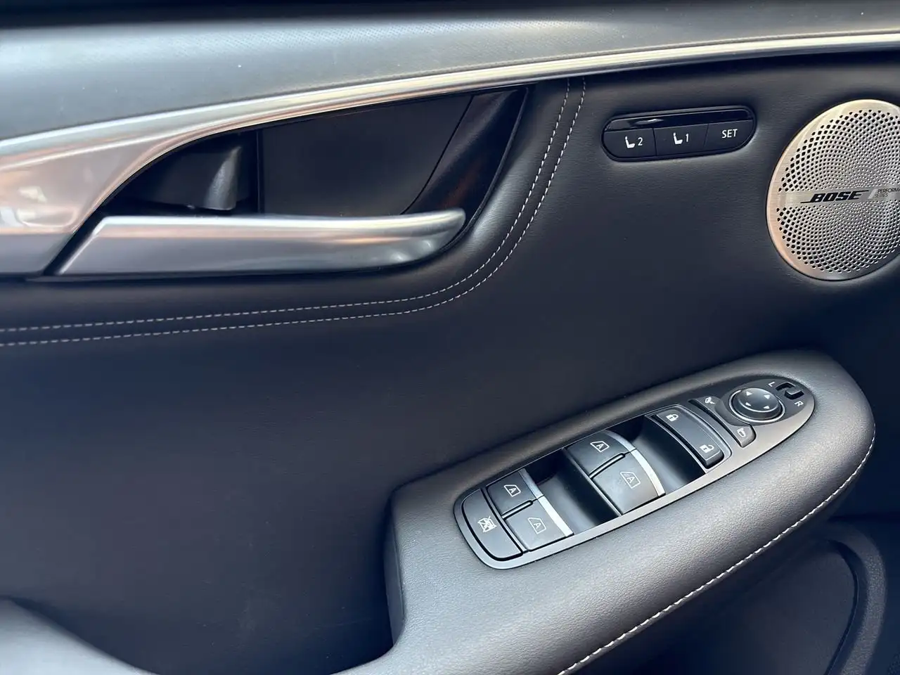 Infiniti QX55 - Image 21