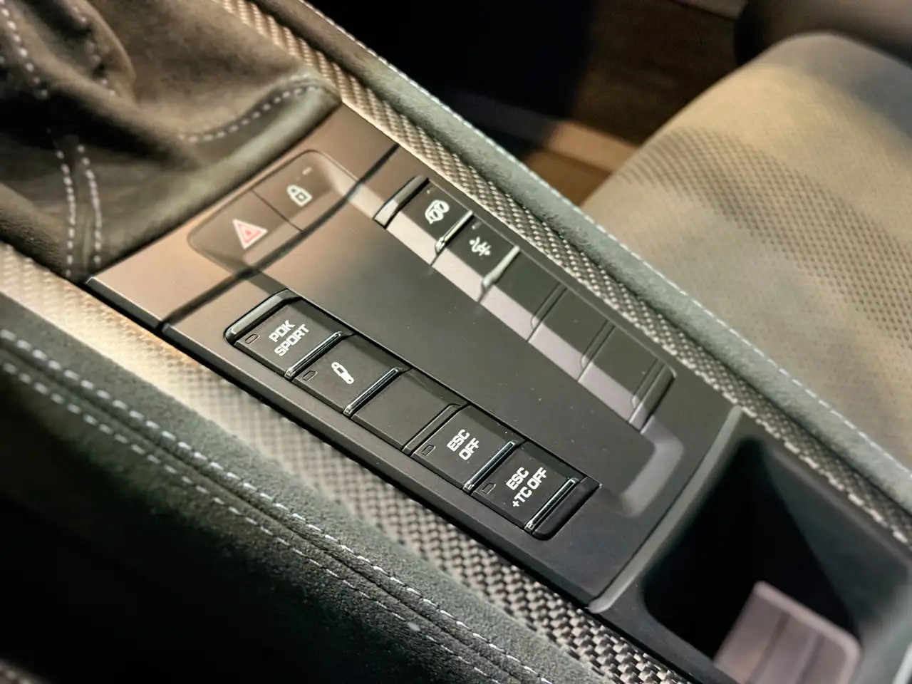 Porsche Boxster - Image 17