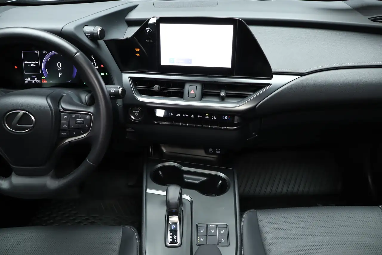 Lexus UX - Image 20