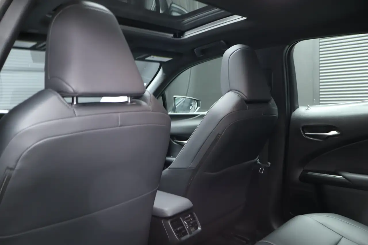 Lexus UX - Image 28