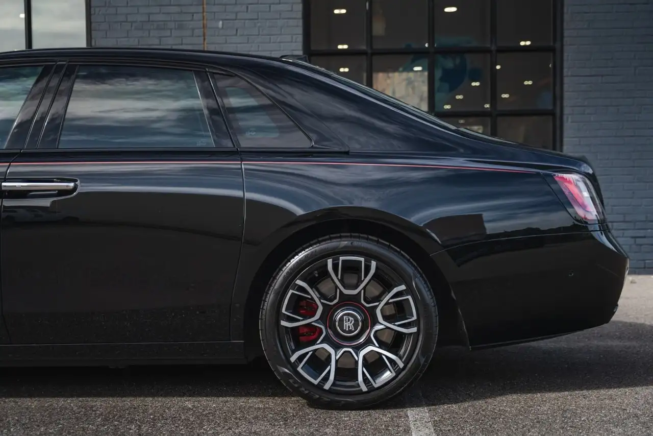 Rolls-Royce Ghost - Image 13