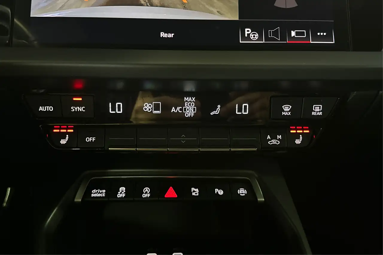 Audi A3 - Image 32