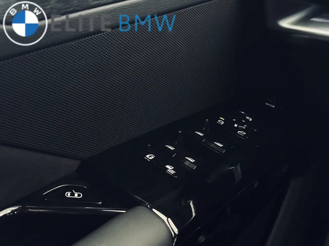 BMW 7 Series - Image 15