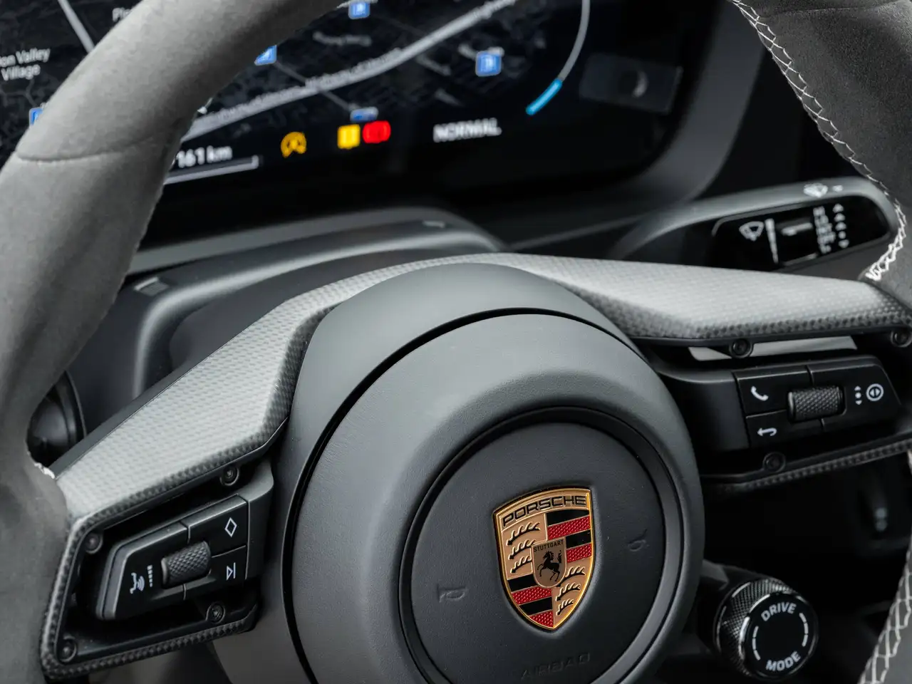 Porsche 911 - Image 21