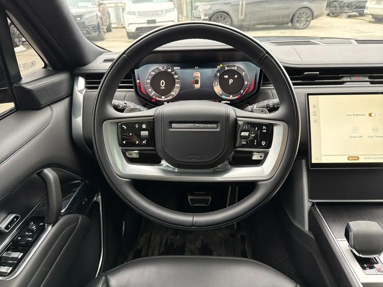 Land Rover Range Rover - Image 11
