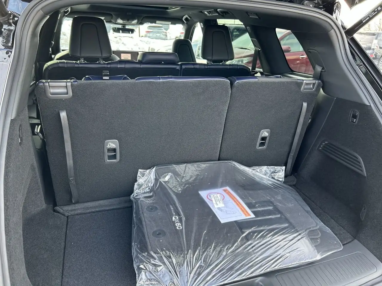 Infiniti QX60 - Image 33