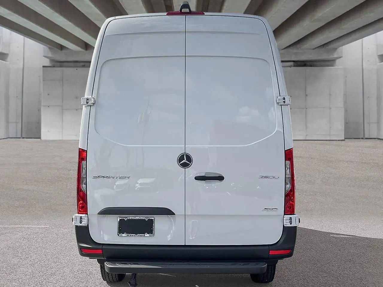 Mercedes-Benz Sprinter - Image 4