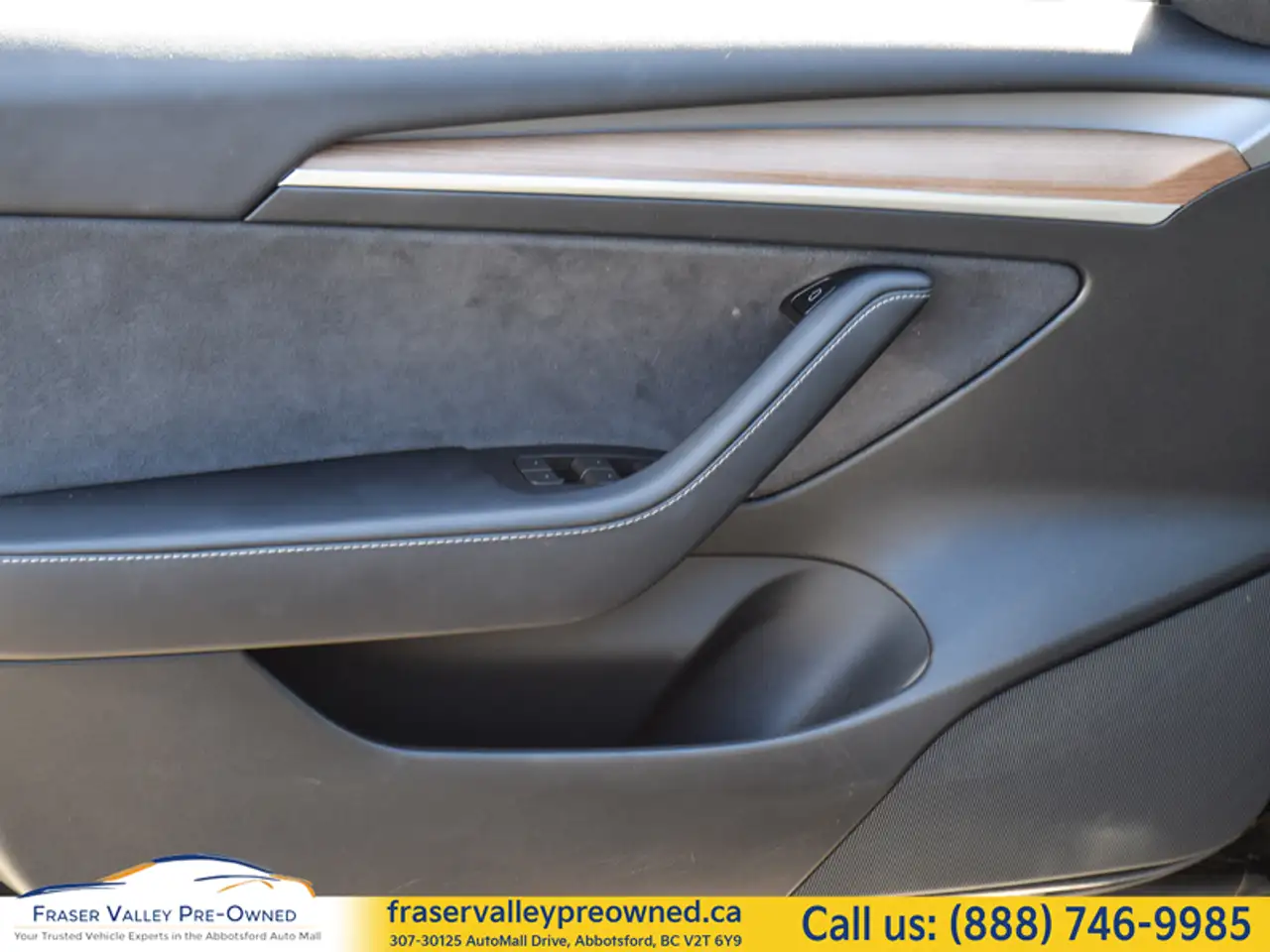 Tesla Model 3 - Image 24