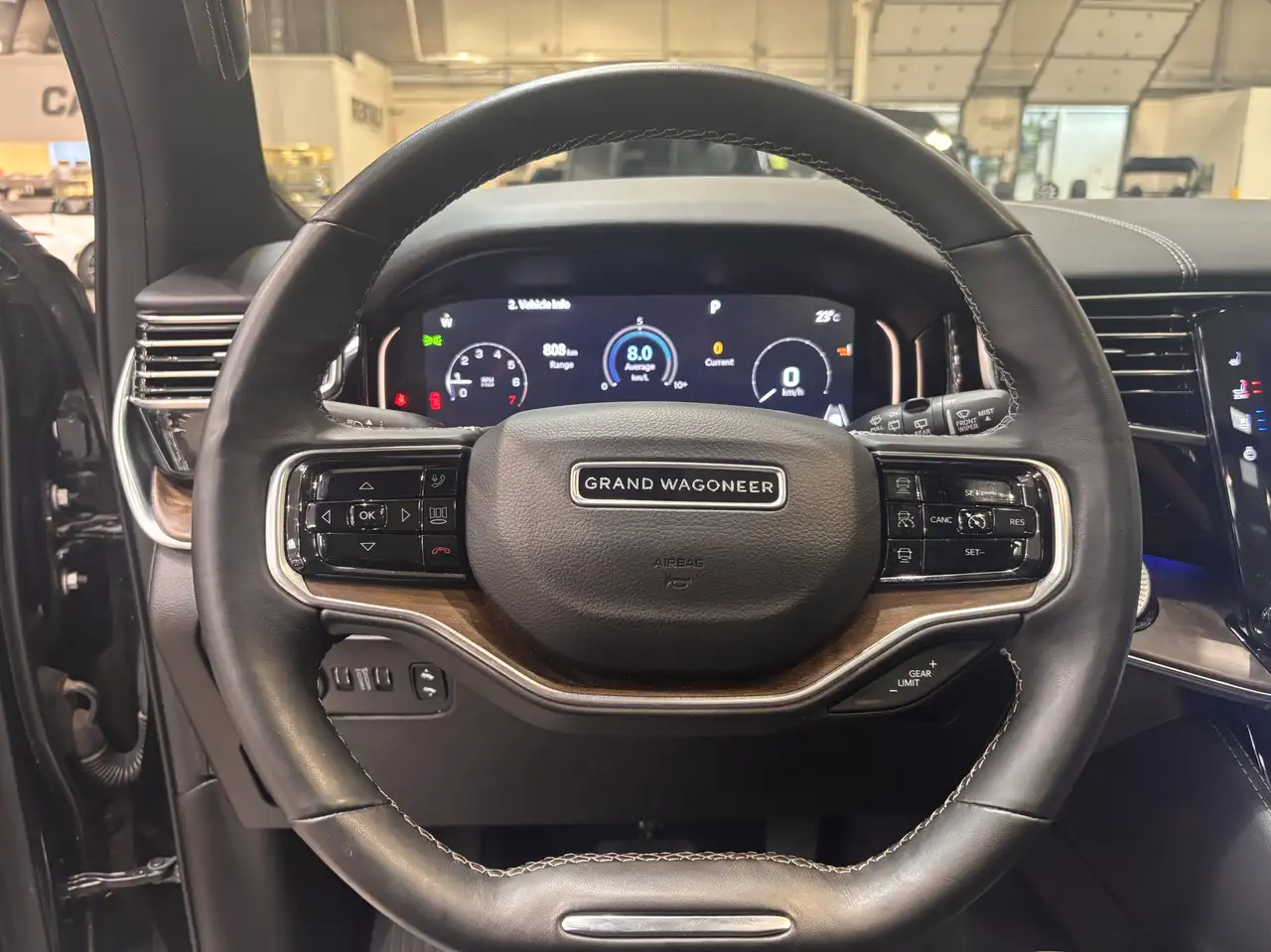 Jeep Grand Wagoneer - Image 7