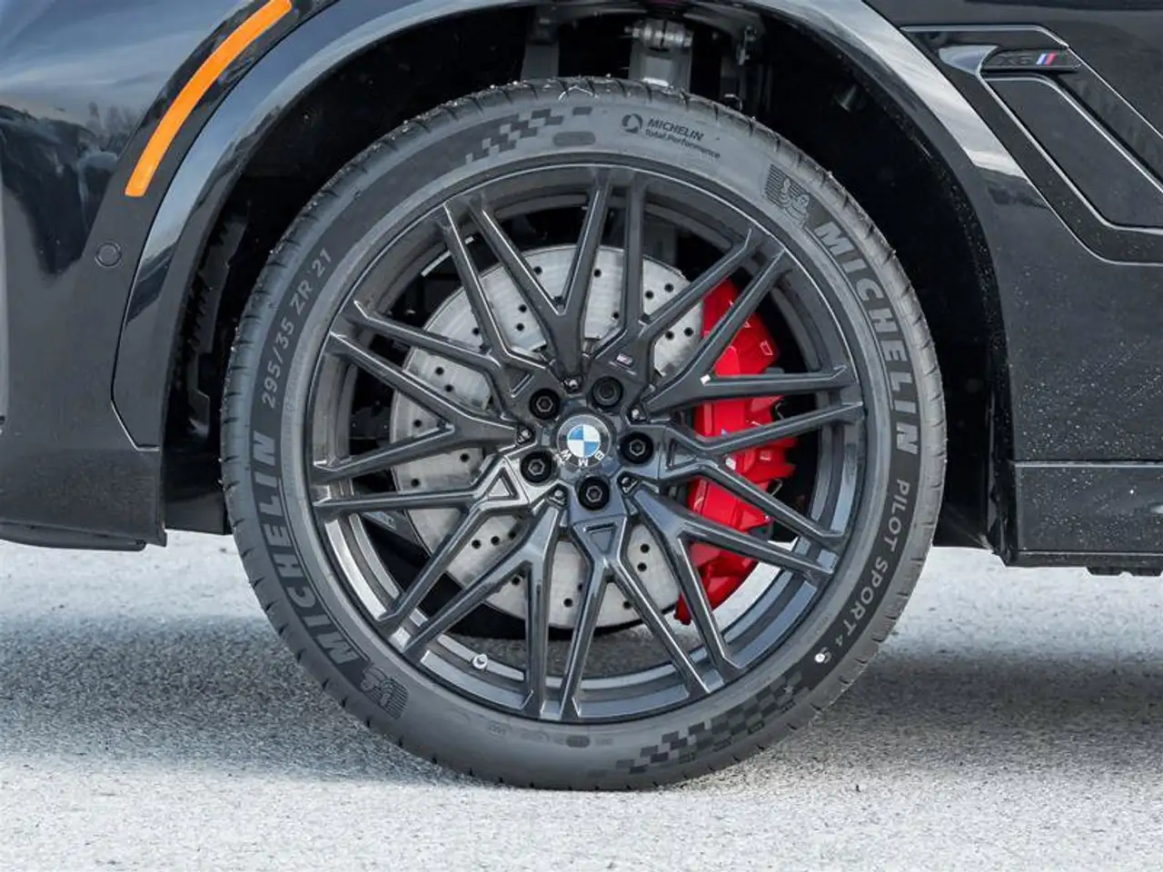 BMW X6 M - Image 5