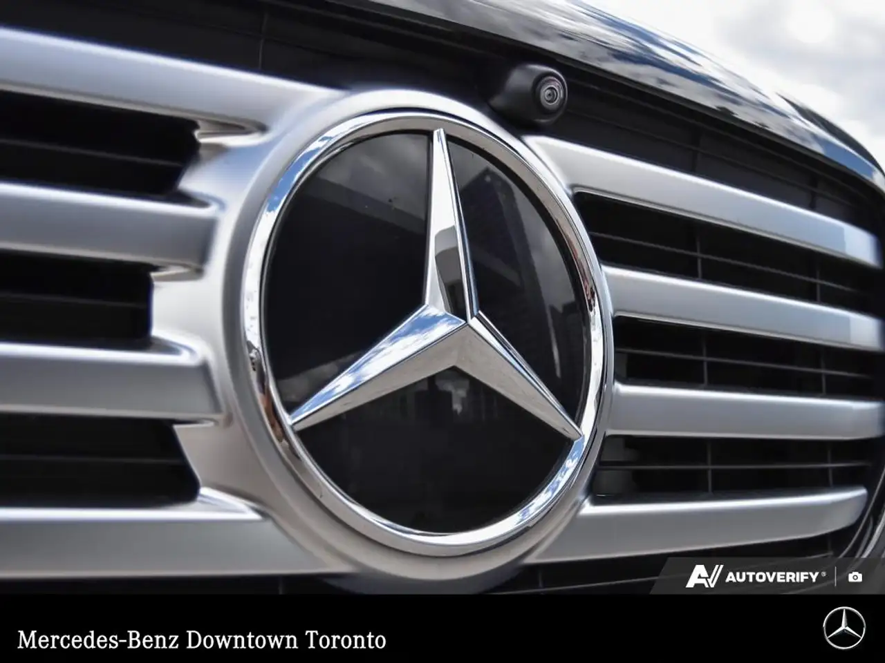 Mercedes-Benz GLB - Image 24