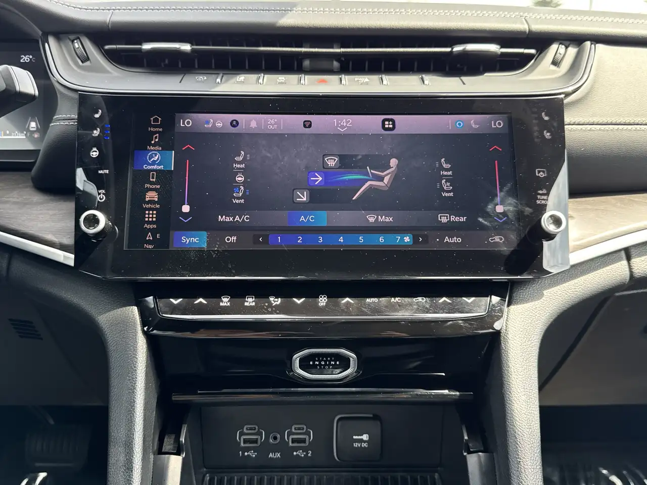 Jeep Grand Cherokee - Image 27