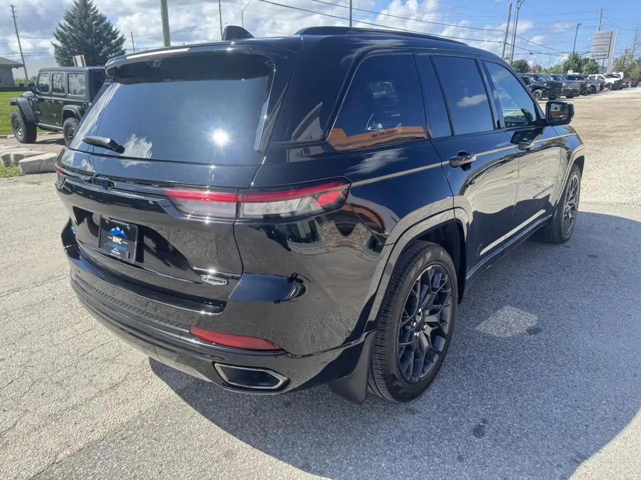Jeep Grand Cherokee - Image 5