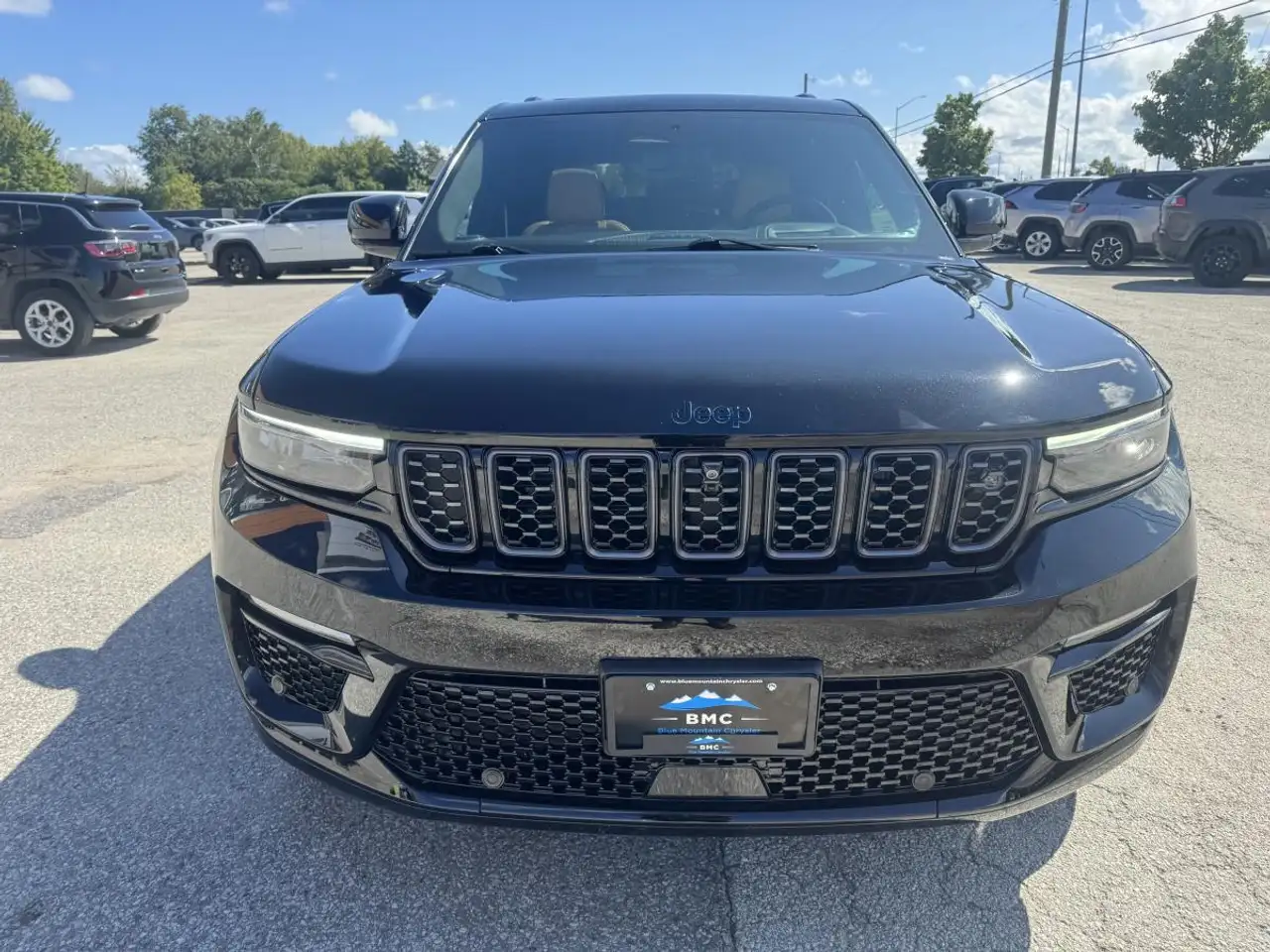 Jeep Grand Cherokee - Image 8