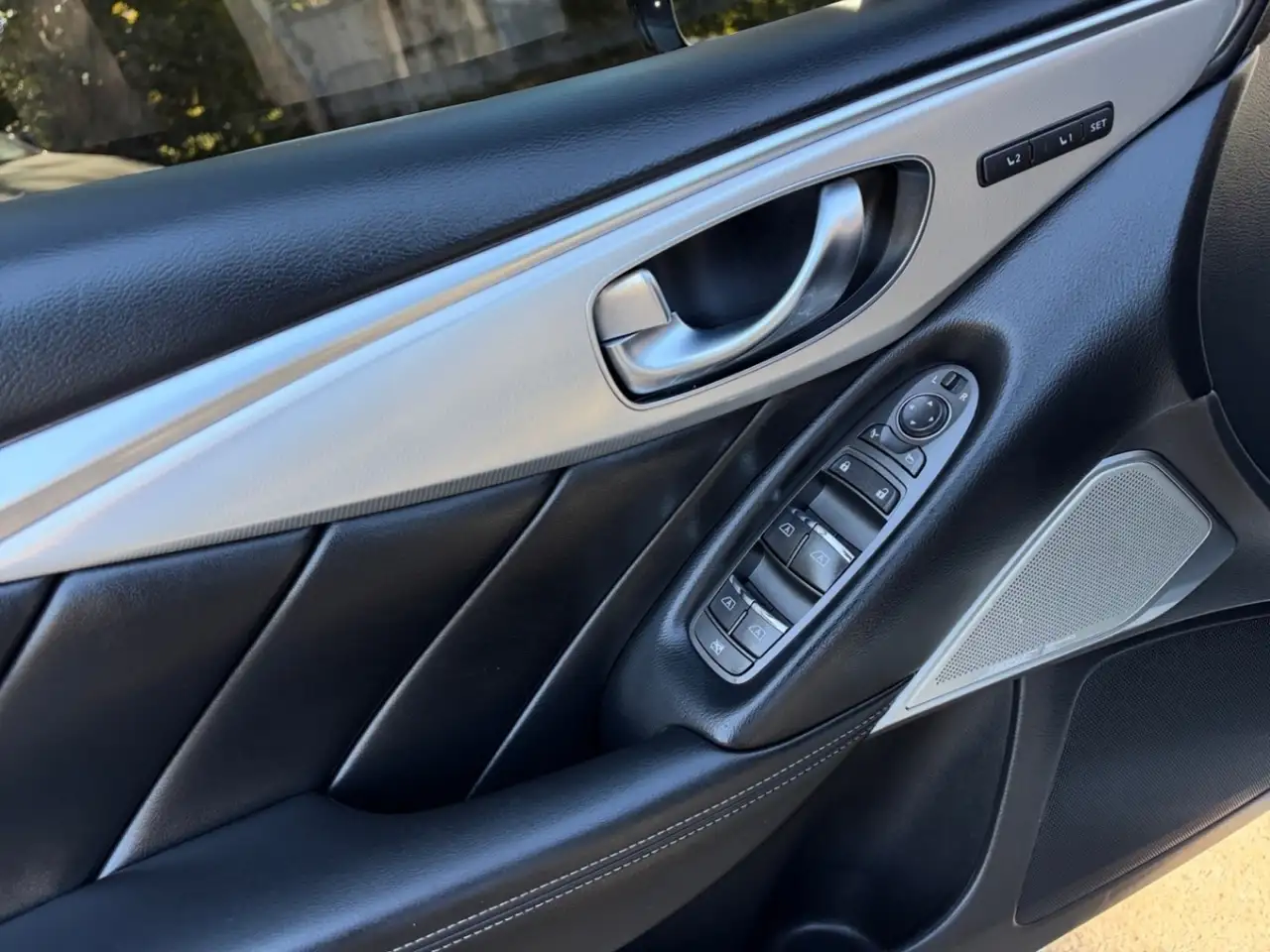 Infiniti Q50 - Image 20