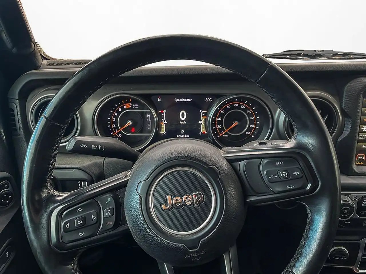 Jeep Wrangler - Image 16