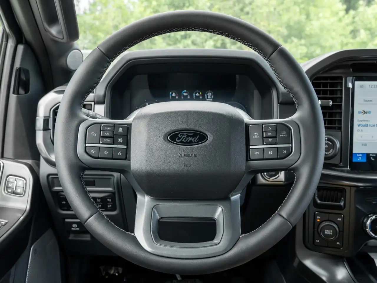 Ford F-150 - Image 13
